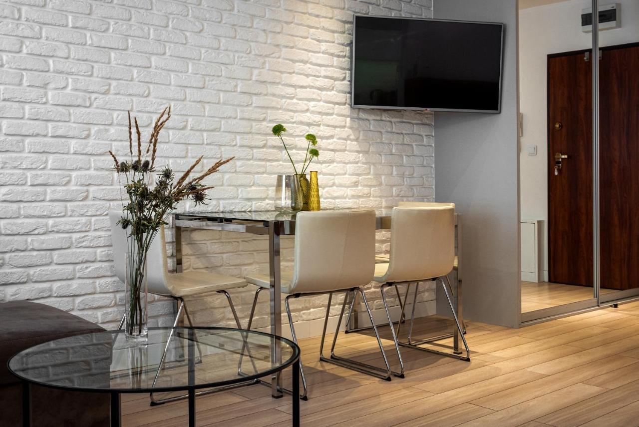 Apartamenty-Wroc Golden House Wroclaw Ngoại thất bức ảnh