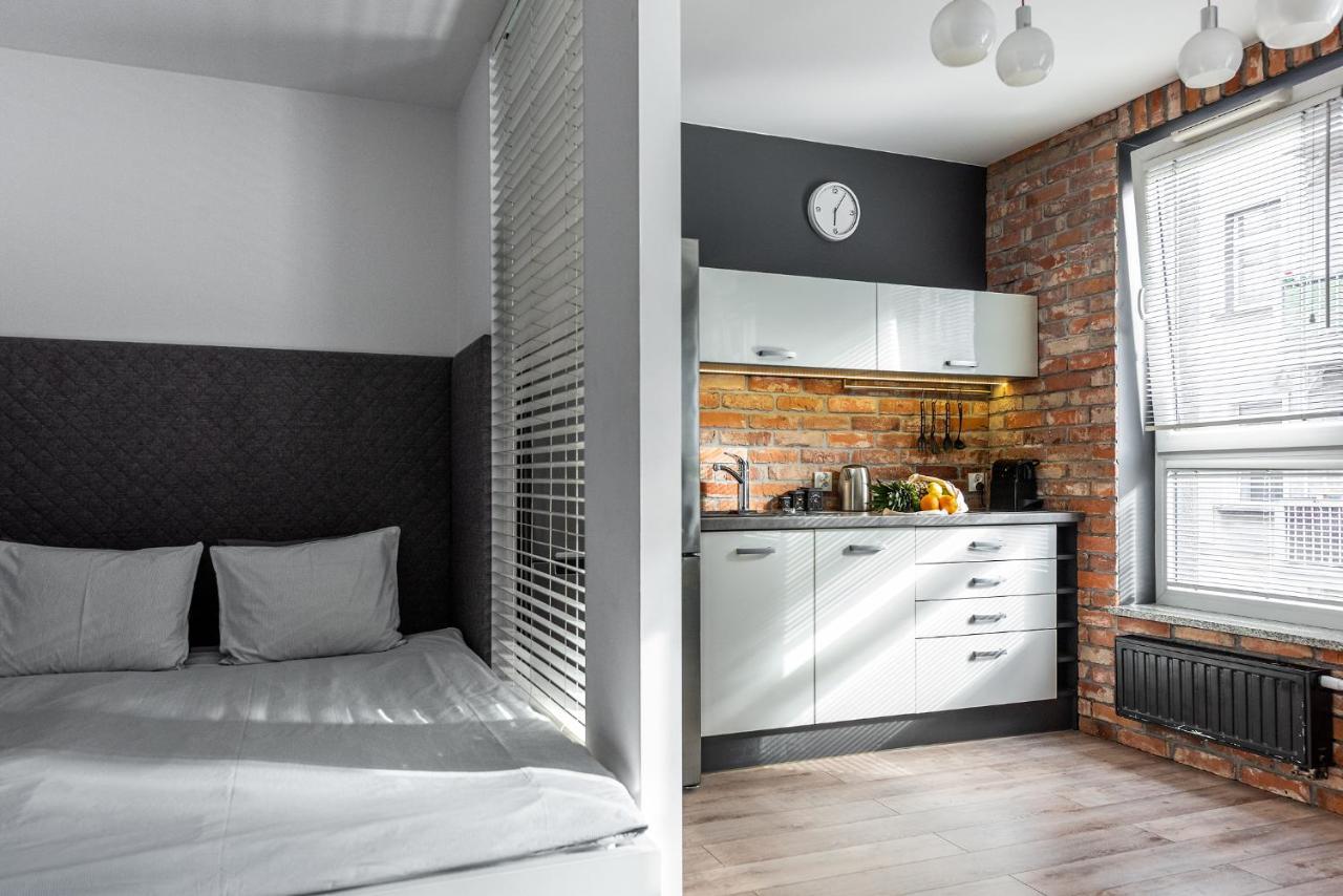Apartamenty-Wroc Golden House Wroclaw Ngoại thất bức ảnh